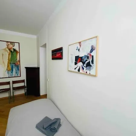 Ale Apartment