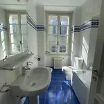 Ale شقة كومو